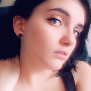 Meet your Posher, Hailie